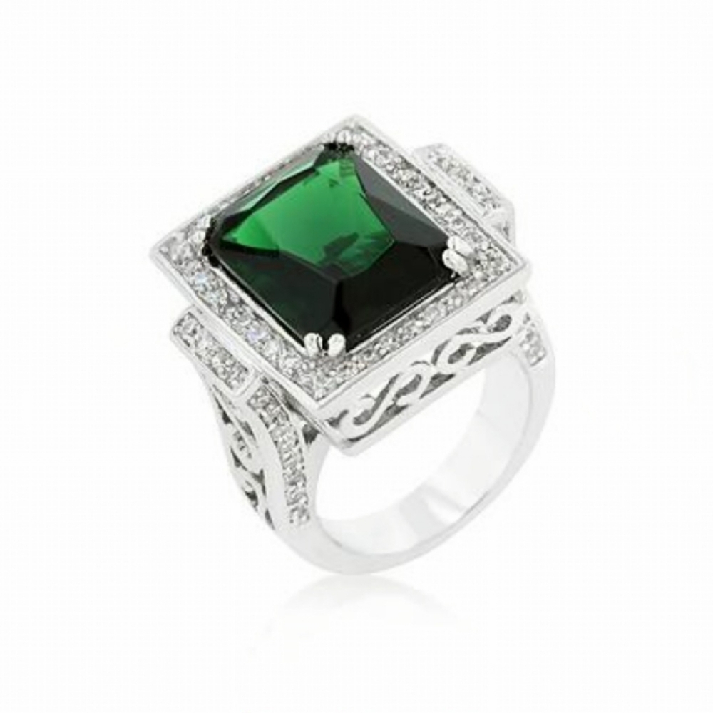 White Gold Emerald Cocktail Ring sz.7